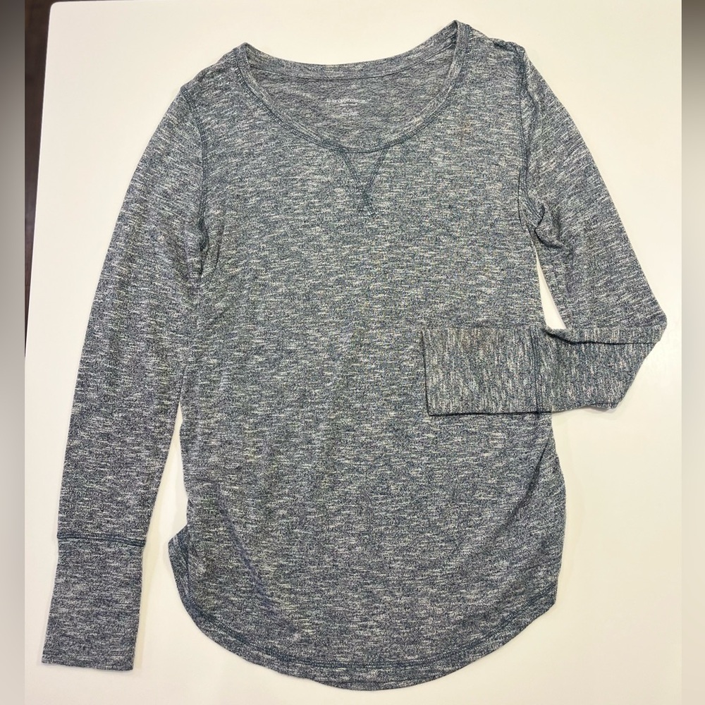 Women's Heather Gray Long Sleeve Top